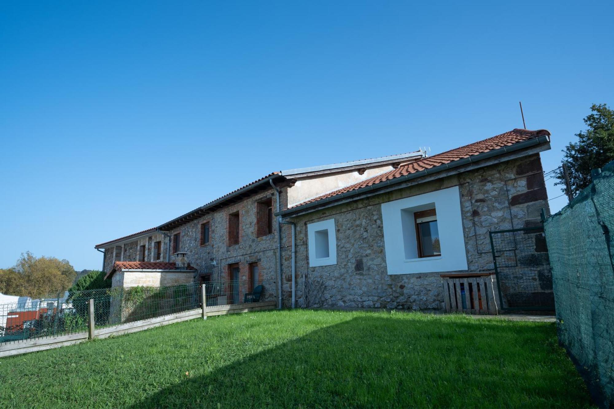 La Casita Del Puente Viejo Vila Oruna Exterior foto