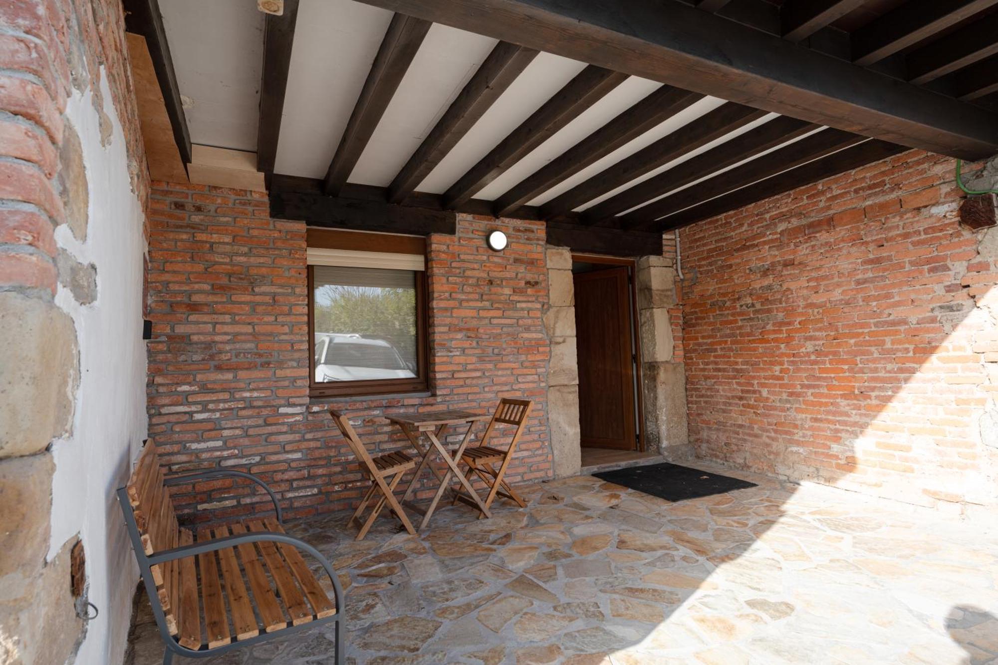 La Casita Del Puente Viejo Vila Oruna Exterior foto